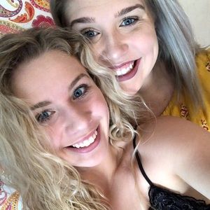 Meet your Posher, Lea